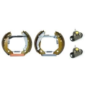 Comprar Kit frenos, disco de tambor de BREMBO K 61 053 a bajo precio de 79,95 €