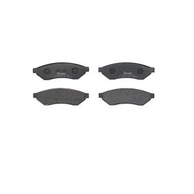 Acquista Kit pastiglie freni da BREMBO P 10 008 a buon mercato per soli 24,61 €