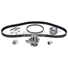Achetez des Kit de distribution + pompe à eau SWAG 33 10 1615 à prix pour 383,88 €