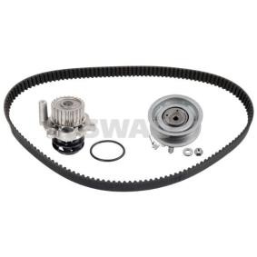 Achetez des Kit de distribution + pompe à eau SWAG 33 10 1696 à prix pour 134,23 €