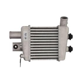 Köp Intercooler av THERMOTEC DA03003TT till det låga priset 1413,59 kr