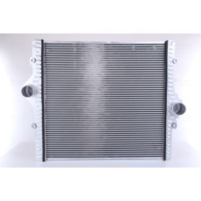Köp Intercooler av NISSENS 961506 till det låga priset 4095,56 kr