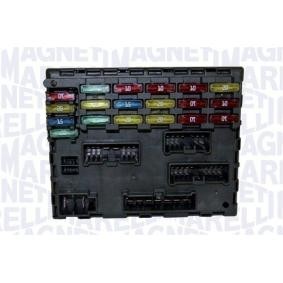 Köp Säkringsdosa av MAGNETI MARELLI 000048461010 till det låga priset 674,50 kr