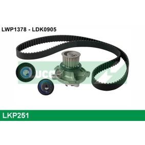 Achetez des Kit de distribution + pompe à eau LUCAS LKP251 à prix pour 258,64 €