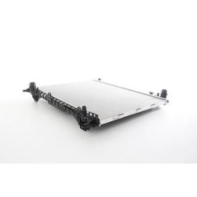 Achetez des Radiateur du moteur BSG BSG 15-520-049 à prix pour 283,98 €