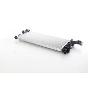 Achetez des Radiateur du moteur BSG BSG 65-520-061 à prix pour 172,61 €