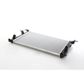 Achetez des Radiateur du moteur BSG BSG 75-520-025 à prix pour 111,36 €
