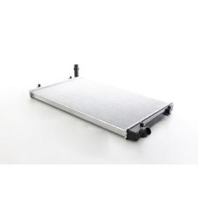 Kjøp Radiator, motorkjøling av BSG BSG 90-520-043 til den lave prisen 3125,29 NOK