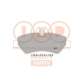 Köp Bromsbelägg av IAP QUALITY PARTS 704-54014 till det låga priset 1570,78 kr