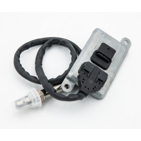 Comprar Sensor NOx, catalizador NOx de IVECO 5801754015 a bajo precio de 339,70 €