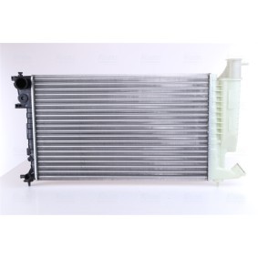 Achetez des Radiateur du moteur NISSENS 61313 à prix pour 65,54 €