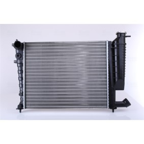 Achetez des Radiateur du moteur NISSENS 61335A à prix pour 66,47 €
