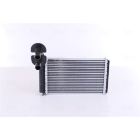 Acquista Scambiatore calore per riscaldamento abitacolo da NISSENS 73973 a buon mercato per soli 47,06 €