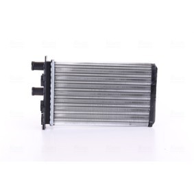 Acquista Scambiatore calore per riscaldamento abitacolo da NISSENS 73974 a buon mercato per soli 29,10 €