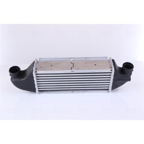Köp Intercooler av NISSENS 96693 till det låga priset 1201,66 kr