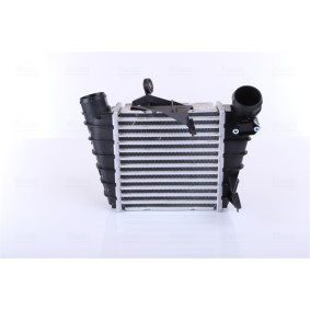Achetez des Intercooler NISSENS 96770 à prix pour 85,75 €