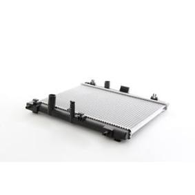 Achetez des Radiateur du moteur BSG BSG 85-520-040 à prix pour 119,62 €