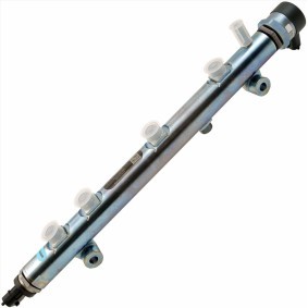 Achetez des Tube de distributeur, carburant IVECO 504342424 à prix pour 249,67 €