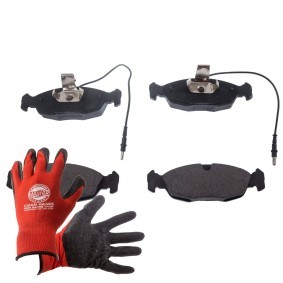 Köp Bromsbelägg av MASTER-SPORT 13046070582N-SET-MSP till det låga priset 198,33 kr