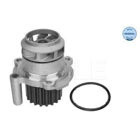 Achetez des Pompe à eau MEYLE 113 012 0050 à prix pour 38,42 €