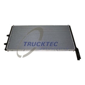 Köp Kylare av TRUCKTEC AUTOMOTIVE 08.40.139 till det låga priset 1110,35 kr