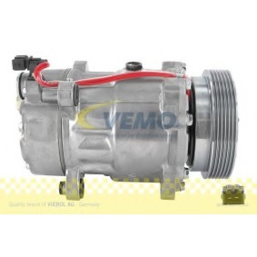 Acquista Compressore aria condizionata da VEMO V15-15-2006 a buon mercato per soli 368,06 €
