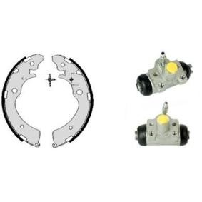 Köp Bromsbacksats av BREMBO H 28 009 till det låga priset 1553,79 kr