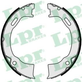 Comprar Zapata de freno de mano de LPR 01020 a bajo precio de 27,53 €