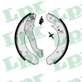 Comprar Juego de zapatas de frenos de LPR 01350 a bajo precio de 29,73 €