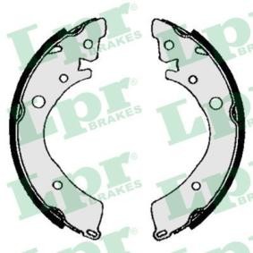Comprar Juego de zapatas de frenos de LPR 04350 a bajo precio de 15,93 €
