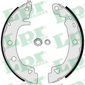Comprar Juego de zapatas de frenos de LPR 04620 a bajo precio de 18,15 €