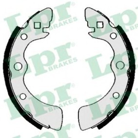 Comprar Juego de zapatas de frenos de LPR 05110 a bajo precio de 11,30 €