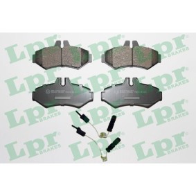 Comprar Juego de pastillas de freno de LPR 05P951 a bajo precio de 70,49 €