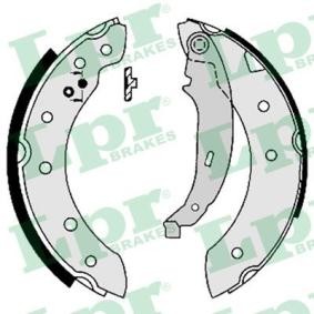 Comprar Juego de zapatas de frenos de LPR 07130 a bajo precio de 20,47 €