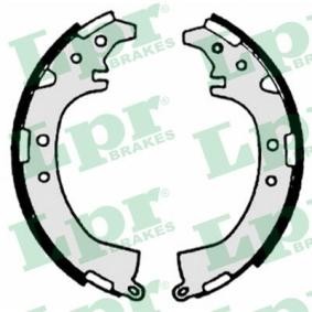 Comprar Juego de zapatas de frenos de LPR 07230 a bajo precio de 25,61 €