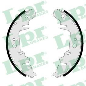Comprar Juego de zapatas de frenos de LPR 07280 a bajo precio de 25,68 €