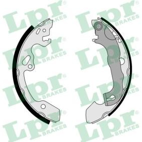 Comprar Juego de zapatas de frenos de LPR 07380 a bajo precio de 19,69 €