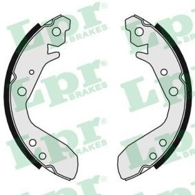 Comprar Juego de zapatas de frenos de LPR 09970 a bajo precio de 27,19 €
