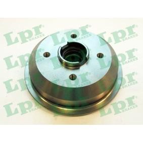 Comprar Tambor de freno de LPR 7D0049 a bajo precio de 25,51 €
