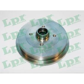 Comprar Tambor de freno de LPR 7D0499 a bajo precio de 25,66 €