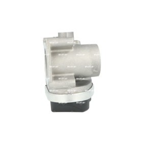 Acquista Radiatore motore da NRF 53331 a buon mercato per soli 35,68 €