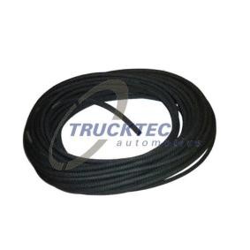 Osta Polttoaineletku TRUCKTEC AUTOMOTIVE:llä 20.01.001 edullisesti hintaan 0,73 €