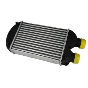 Köp Intercooler av THERMOTEC DAF002TT till det låga priset 903,42 kr
