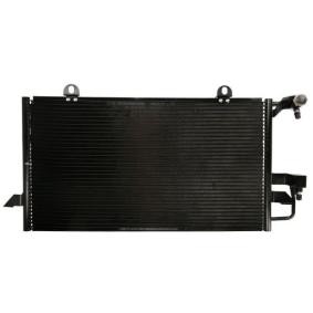 Osta THERMOTEC Lauhdutin netistä Cabriolet (8G7, B4)-mallille edulliseen hintaan