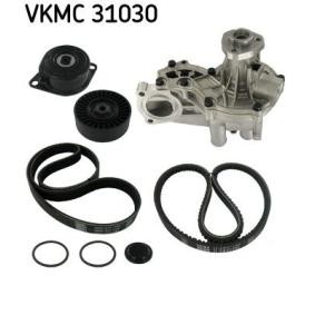 Achetez des Pompe à eau+Jeu de courroie trapézoïdale à nervures SKF VKMC 31030 à prix pour 198,13 €