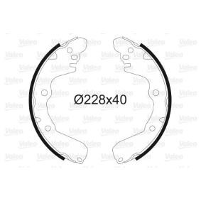 Comprar Juego de zapatas de frenos de VALEO 562613 a bajo precio de 46,00 €