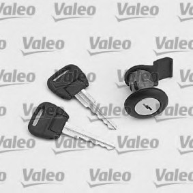 Køb Låsecylinder af VALEO 252907 til den lave pris 547,77 DKK
