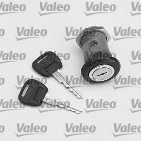 Køb Låsecylinder af VALEO 252747 til den lave pris 710,75 DKK