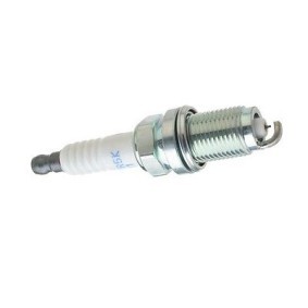 Achetez des Bougie d'allumage NGK 3657 à prix pour 22,53 €