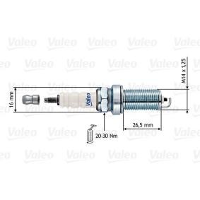 Köp Tändstift av VALEO 246897 till det låga priset 252,57 kr